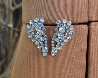 Vintage Large 1950s Clear Rhinestone Clip On Earrings