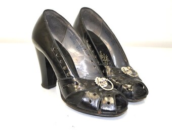 40s Vintage Pumps | Black Dotted Rhinestone Heels | Modern Aire | Size 4