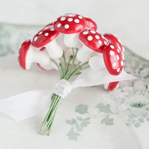Spun Cotton Mushrooms - 18mm, Red Fairy Tale Toadstools, One Dozen