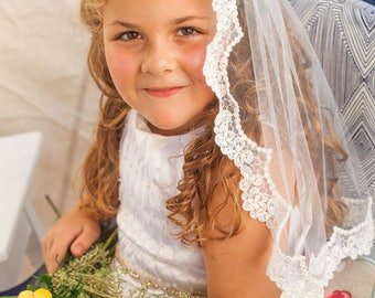 Scallop Floral Lace-trim First Communion Veil
