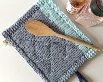 FREE SHIPPING LARGE Pot Holders Hotpads Cotton Thick and Quilted Blue / Trivet / Snack Mat / Coaster