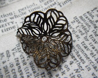 Antiqued Brass Lacy Trumpet Flower Filigree Components 27X25mm 6 Pcs
