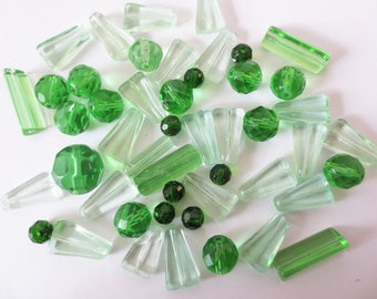 50gr assortment chlorophyll glass beads