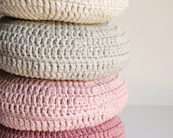 SET of 4. Crochet pillow. Round pillow. Crochet cushion. Coussin crochet. Cojin ganchillo. Nursery decor. Häkeln Kissen.