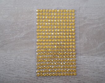 Rhinestone yellow scrapbooking