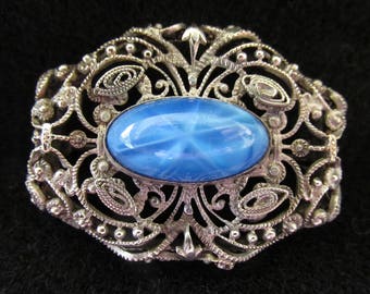 Vintage Filigree Brooch Pin Blue Glass Cabochon Faux Star Sapphire Intricate Wire Work