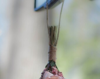 Hanging Rose Mini Bouquet