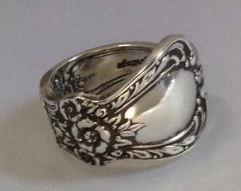 Spoon Ring, Heritage 1953, Size 6 to 12, Choose Your Size, Vintage Silverplate, Vintage Ring, Silverware Jewelry