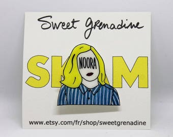 Skam "NOORA" Shrink Plastic Brooch