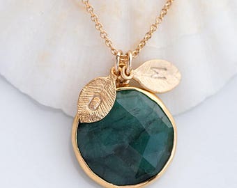 May Birthstone Personalized Necklace, Emerald Necklace Gold, Raw Stone Necklace, Gemstone Pendant Necklace, Custom Initial Jewelry, Gifts