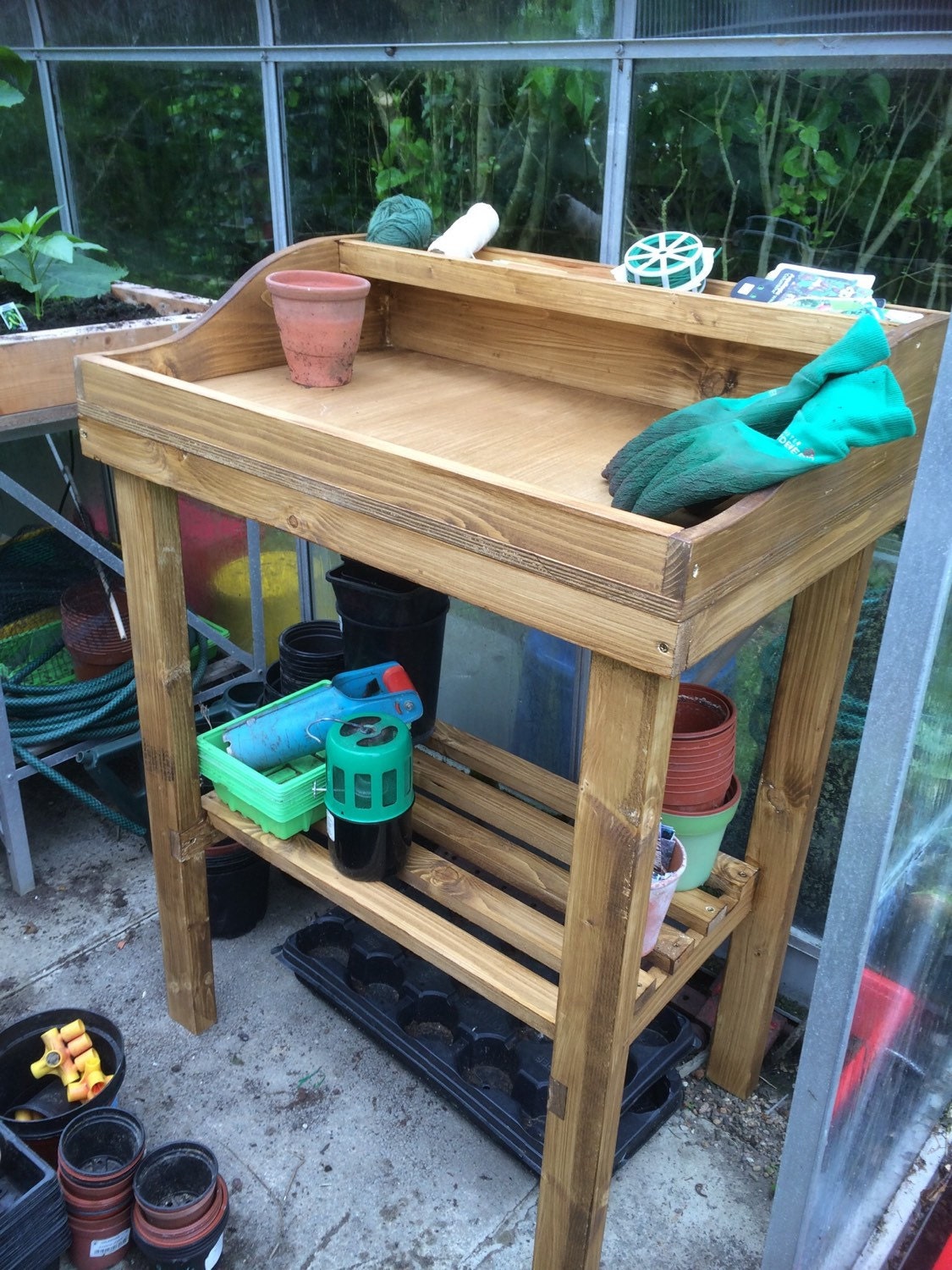 Potting table