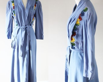 1930s floral robe // 1930s light blue robe // vintage robe