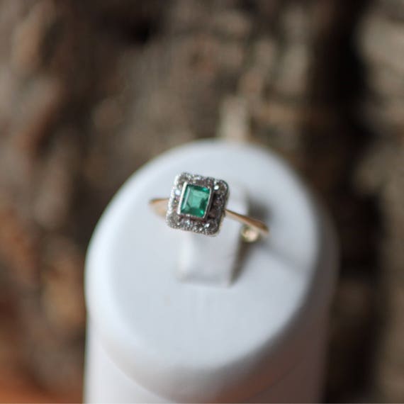36 unusual Art Deco engagement rings you can buy online