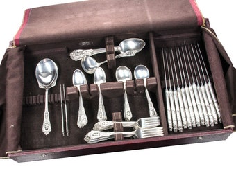 Wallace Rosepoint sterling silver service for 12 with 82 pieces