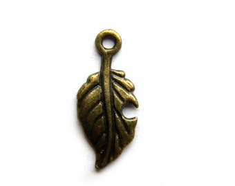 6 Bronze Leaf Charms - 23mm