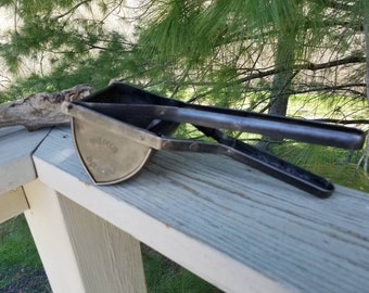 Antique Henis Press Potato Ricer