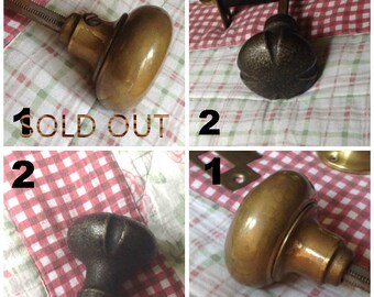 vintage metal door knobs,old metal door knobs,brass door knobs,antique brass door knobs