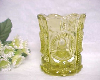 1960s L.G. Wright Priscilla Honey Amber Toothpick Holder, Vintage Collectible Kitchen Glass, Mid Century Vanity Q Tip Holder