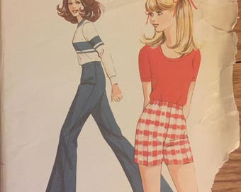 Rare 556 Kwik Sew (1970's). By Kerstin Martensson. Pull on pants & shorts. Jr. SZ 5 to 11. Complete, unused, FF. Excellent condition.