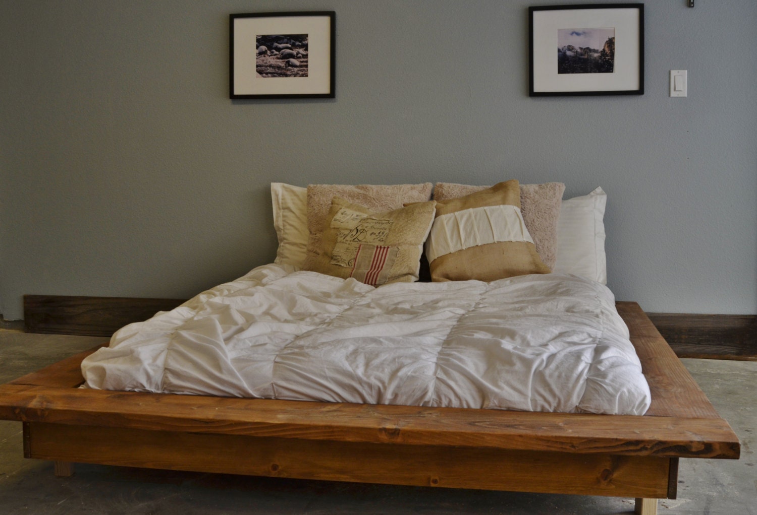 ðzoom. Floating Rustic Wood Platform Bed Framequilmes ðzoom. floating rustic wood platform bed framequilmes