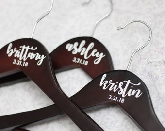 SET OF 3 Bridesmaid Name Hanger, Name Hangers, Bride Hanger, Bridesmaid Hangers, Bridesmaid Proposal Gift, Bridal Party Hangers, Name Hanger