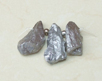 Light Silver Titanium Quartz Points, Titanium Druzy, Raw Rough Quartz Beads, Titanium Quartz - 3 Stones - 33mm - 44mm - 0376