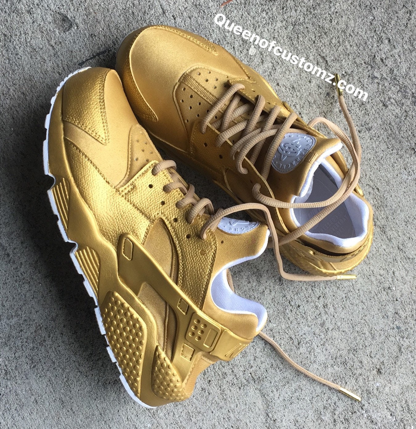 gold huaraches mens