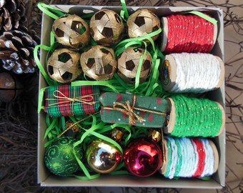 Christmas Gift Wrap Kit--Gift Wrapping Fiber Yarn and Gift Embellishments Christmas Bells(Kit #7)