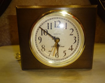 Seth Thomas Elcectric Clock/ Alarm Clock/ Vintage Clock/ Edgewood Clock/ Model 0444/ Seth Thomas