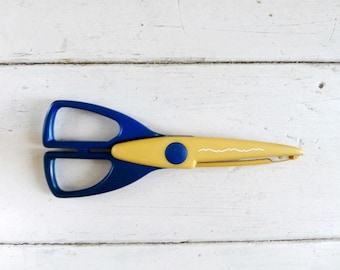 Scrapbooking scissors, decorative scissors, yellow scissors, scrolled edge, paper crafts, paper cutting