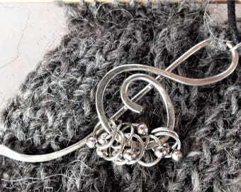 Cable needle = Markers & Stitch Holder Necklace - With/without Markers - Knitting Jewelry -German silver treble clef - Knitters necklace