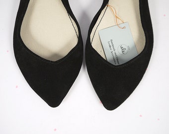 Pointy Shoes. Ballet Flats. Pointy Black Shoes. Black Leather Shoes. Handmade Ballet Flats. Personalized Gift. Handmade Shoes. Italian Shoes