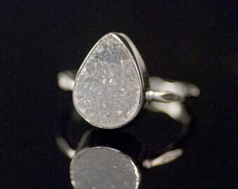 Druzy Ring Silver, April Birthstone Ring, Gemstone Ring, Stacking Ring, Sterling Silver Ring, Tear Drop Ring, Minimalist Ring, Gift for Her