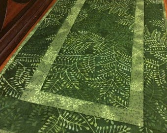 Forest green table runner, green batik table runner, green table runner, green leaf table runner, fern table runner, quilted table runner