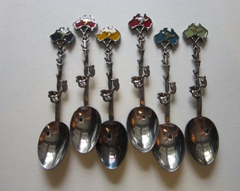 6 vintage AUSTRALIA souvenir spoons - EPNS