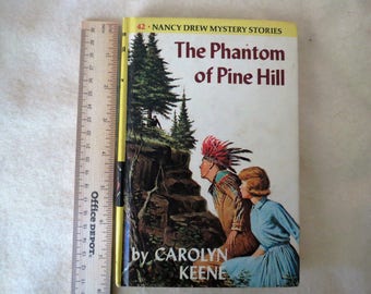 Nancy Drew Mystery Stories - The Phantom of Pine Hill - Carolyn Keene