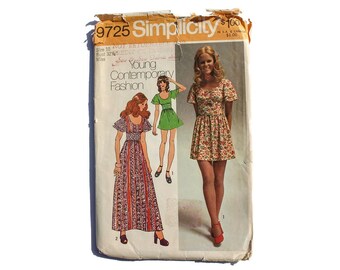 1970s Vintage Sewing Pattern - Simplicity 9725 - Maxi Mini Empire Dress
