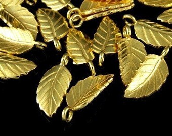 KG-122 thai karen hill tribe silver 5 gold vermeil leaf charm