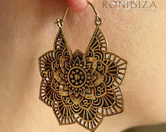 Brass Earrings - Brass Hoops - Tribal Earrings - Indian Earrings - Ethnic Hoops - Tribal Hoops - Ethnic Earrings - Brass Jewelry EB101