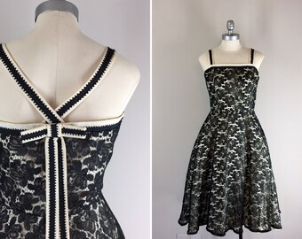 1950s Vintage Dress / 50s Lace Dress / Formal Dress