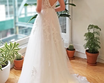White Deep V Back Lace Wedding Dress