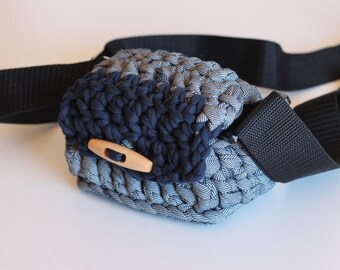 Denim e blu fotocamera, t-shirt filato fotocamera cassa. Di medie dimensioni. Per fotocamere compatte