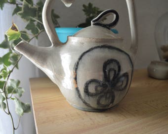 Glossy teapot