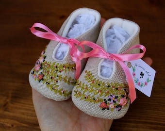 Special edicition "April flowers" Baby shoes - 1-3 month