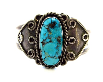 Vintage Sterling Silver Southwestern Stunning Oval Turquoise Cuff Bracelet