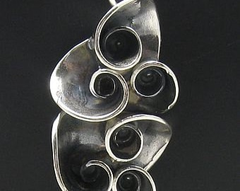PE000633 Sterling Extravagant silver pendant spiral solid 925 handmade