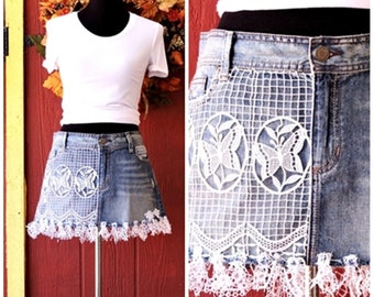 Boho denim skirt / bohemian jean skirt / summer denim mini skirt / Upcycled denim short skirt / denim lace mini skirt / size 7 / 8 /