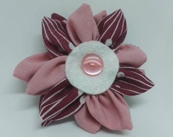 Kanzashi fabric flower brooch, pink brooch, kanzashi brooch, fabric brooch, brooches and pins, ladies brooch, ladies accessories,