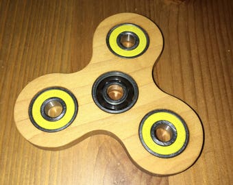 Hand Spinner - Genuine Maple, Yellow Bearing Build
