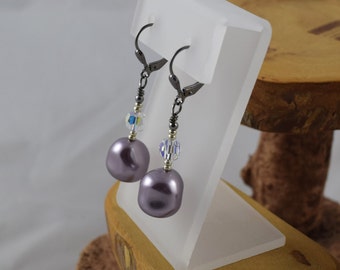 Mauve Purple Go For Baroque Swarovski pearl and crystal gunmetal leverback earrings